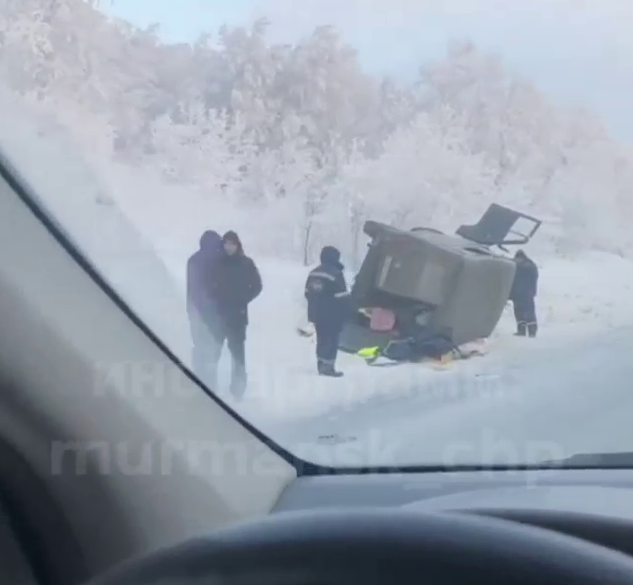 На трассе в Мурманской области перевернулась буханка ДТП