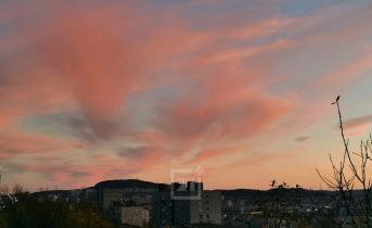 Фантастическое небо наблюдали в Мурманске Закат