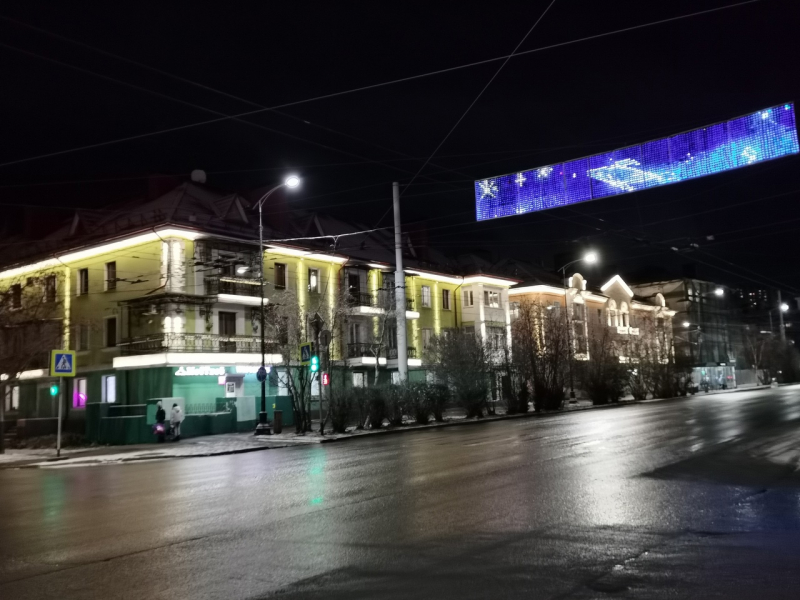 Нехватку света в полярную ночь в Мурманске компенсируют яркой подсветкой Подсветка, Мурманск