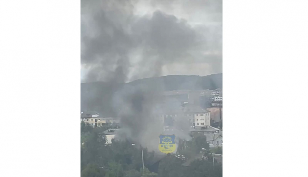 На улице Калинина в Мурманске горела деревяшка Пожар