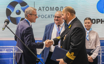 «Норникель» и «Атомфлот» подписали долгосрочный договор на привлечение нового ледокола проекта 22220 Подписание договора