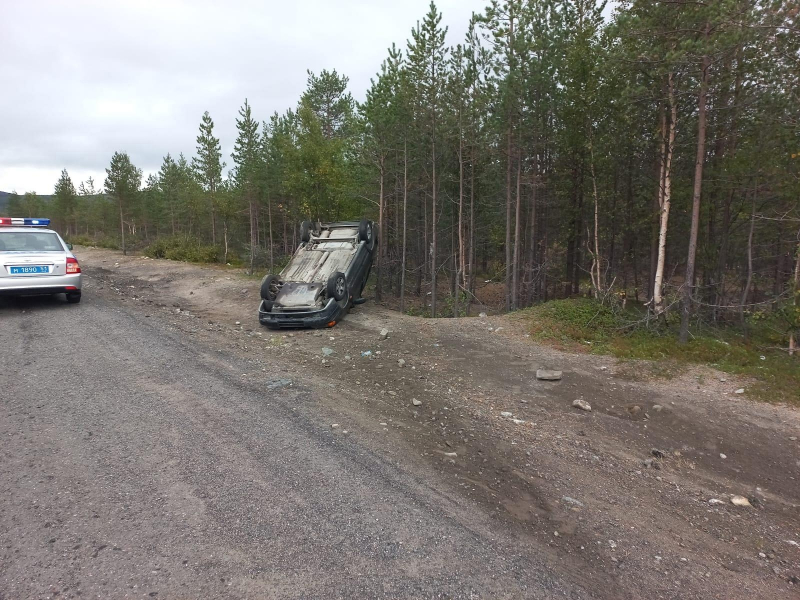 Покинувшего место ДТП водителя разыскивают в Мурманской области ДТП