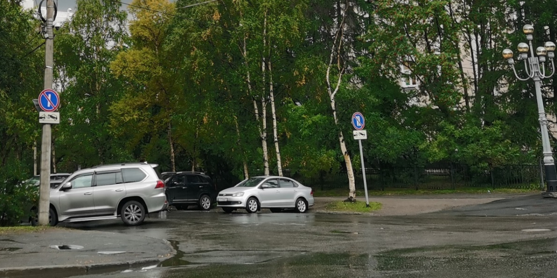 Бесплатные парковочные места оборудуют в Мурманской области Парковка