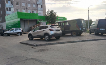 Парковка водителей в Мурманске вызвала интерес Парковка