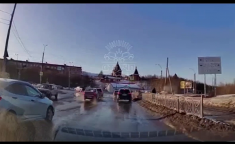 Опасный маневр в Мурманске Дорога