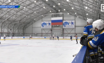 В Мончегорске определили бронзового призёра хоккейной лиги В Мончегорске определили бронзового призёра хоккейной лиги