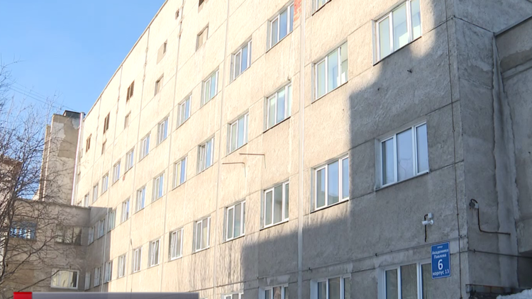 Обокравший умирающего пациента в реанимации мурманской больницы получил срок Больница