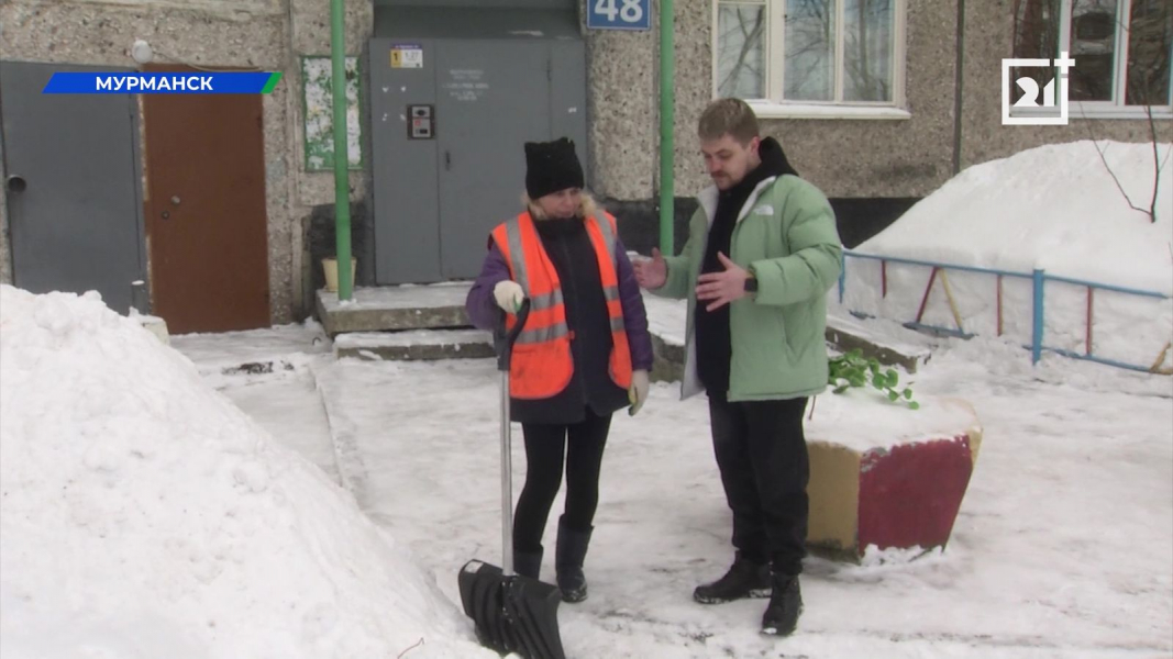 Мурманские дворники рассказали об особенностях своей работы день ЖКХ в Мурманске