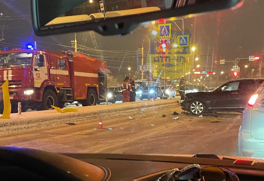 Серьезное ДТП произошло в Мурманске ДТП