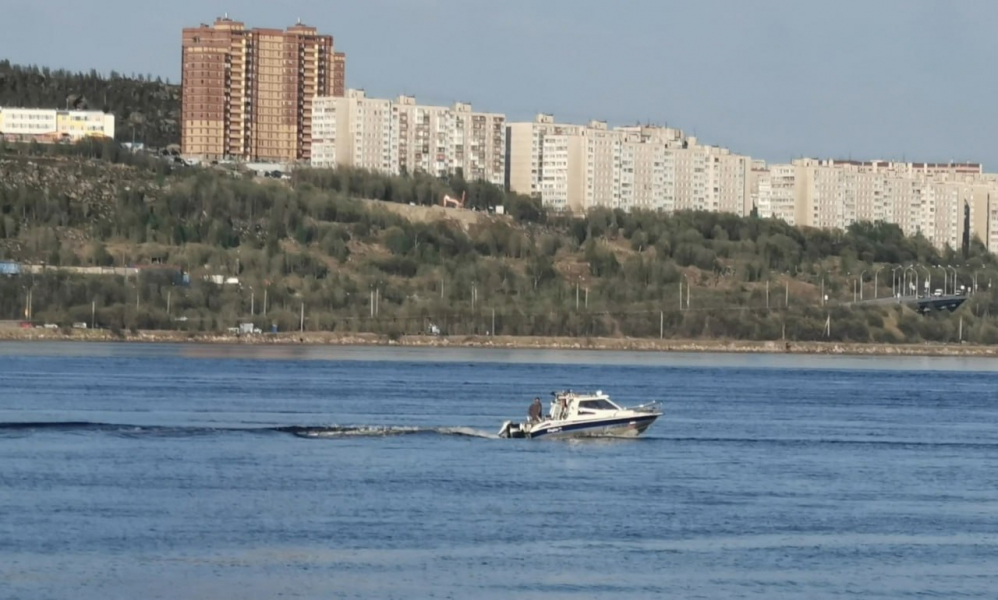 В Мурманске побит температурный рекорд Озеро