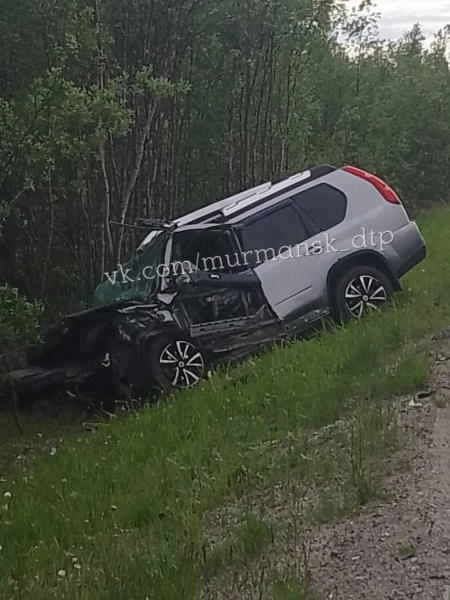 В жесткой аварии по дороге в мурманский аэропорт погиб человек ДТП