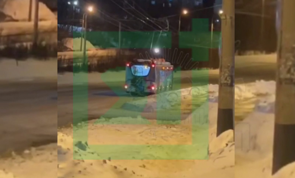 Зацеперы Опасные развлечения подростков в Мурманске попали на видео