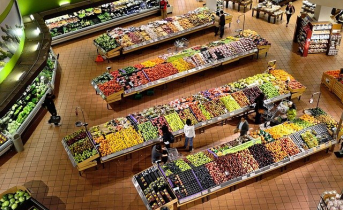 В Мурманской области резко подорожали некоторые продукты Магазин