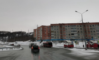 Житель Мурманской области оказался в суде из-за подозрительной посылки Улица