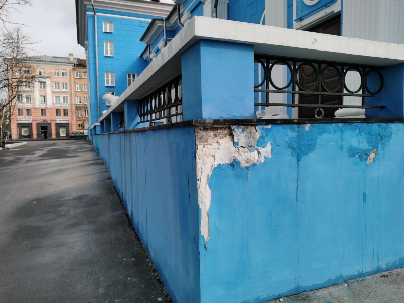 ДК Моряков в Мурманске рушится Мурманск
