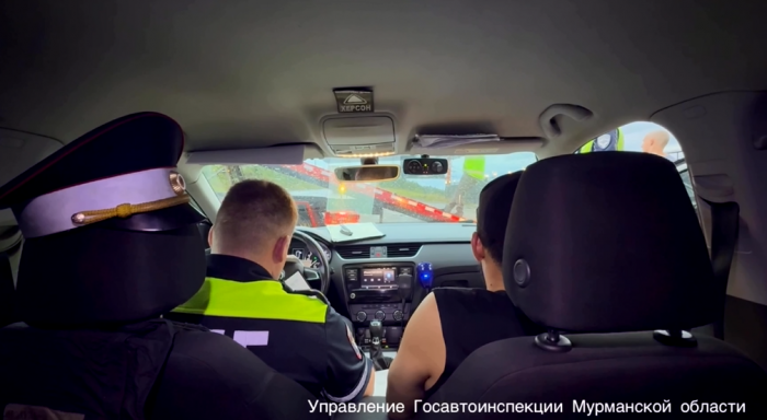 12 нетрезвых водителей и одна погоня в Мурманске Полицейские