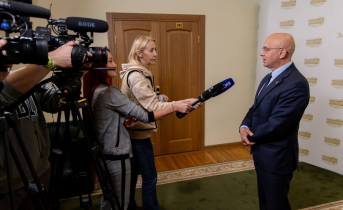 Спикер парламента Шандалович рассказал о важных решениях, принятых на заседании