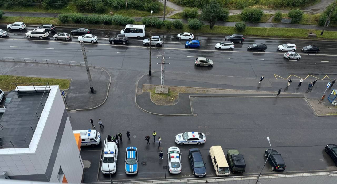 Женщина устроила погоню со стрельбой в Мурманске