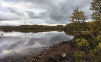 23-летний парень пропал в Мурманской области Водоем в Мурманской области