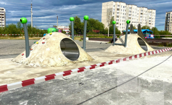 Скалодром и канатный мост построят в Мурманской области Детская площадка