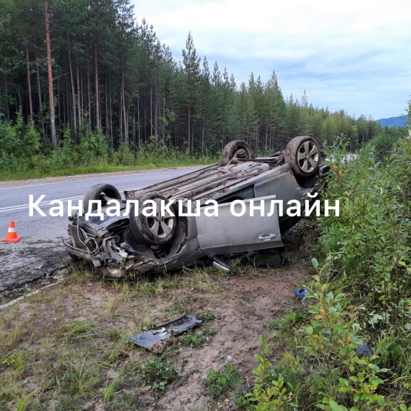 В Мурманской области перевернулась легковушка ДТП