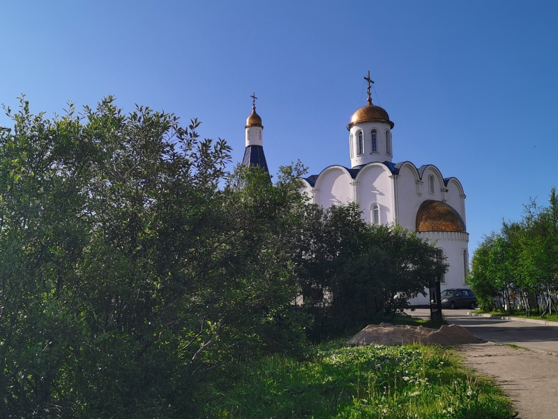 Праздник пришел в Мурманскую область Церковь