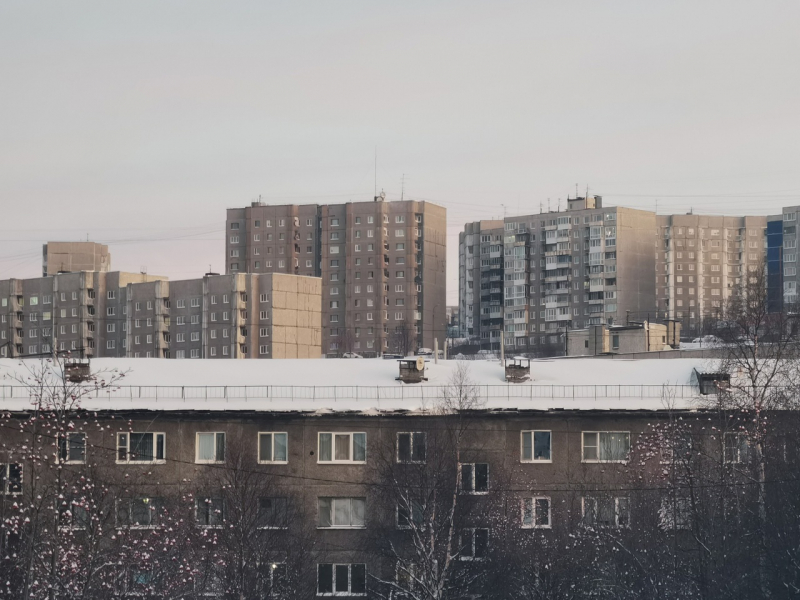На северянина завели дело из-за прописки Жилье