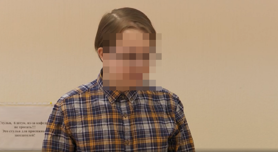 Стали известны подробности суда над 18-летним поджигателем здания правительства в Мурманске Подсудимый