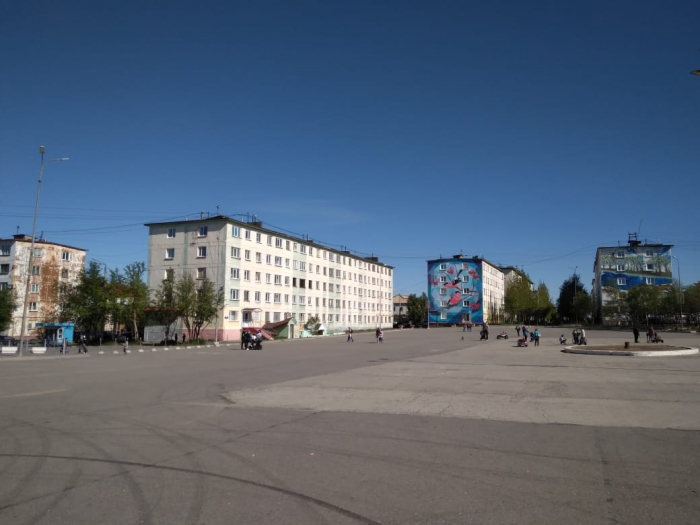 Город