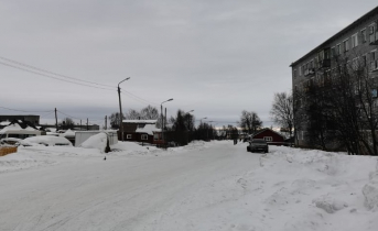 Столичная модель рассказала о своем детстве в Мурманской области Поселок
