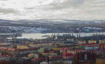 Водоем в Мурманской области