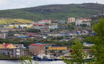 город