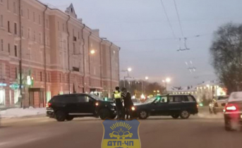 В центре Мурманска произошло ДТП Авария