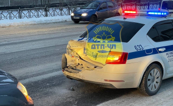 В Мурманске произошла авария с участием автомобиля ДПС ДТП