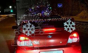 Новогодний автомобиль Автомобиль