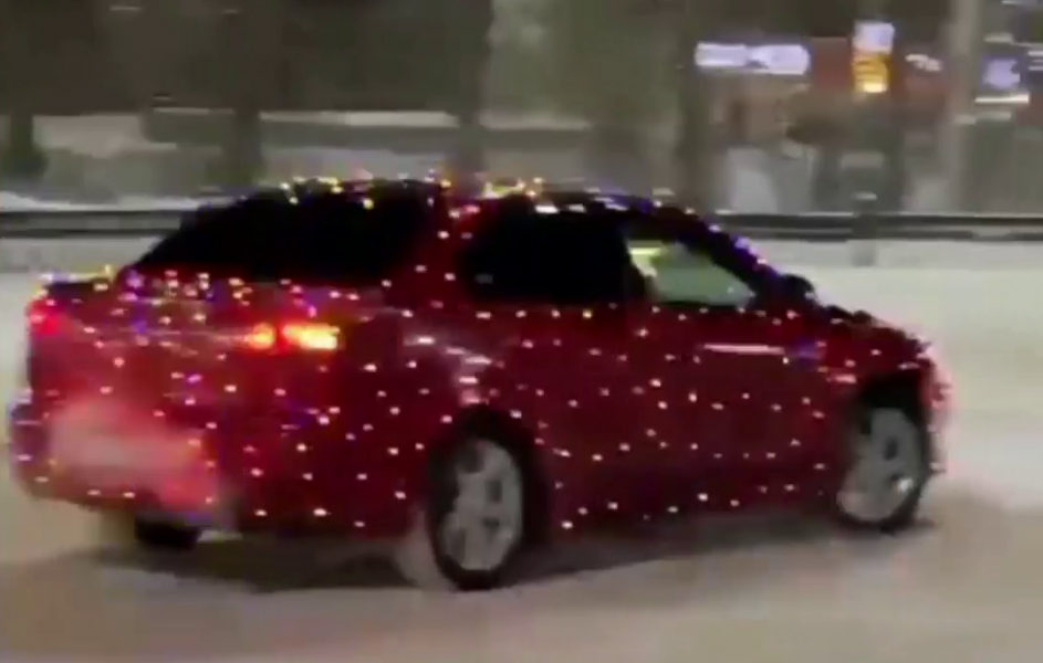 Необычный автомобиль заметили в Мурманской области Машина