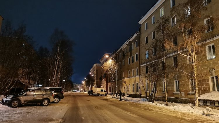 Без вести пропавшего 17-летнего парня в Мурманске нашли Улица