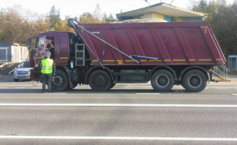 Грузовики останавливали в Заполярье Грузовой автомобиль, проверка, ГАИ