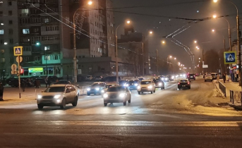Автомобили