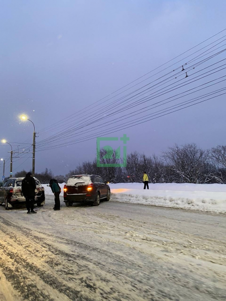 На Кольском проспекте в Мурманске остановились троллейбусы Авария