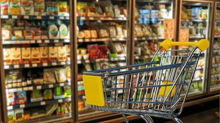 После закрытия магазинов крупной торговой сети в Мурманской области северяне столкнулись с проблемой Магазин