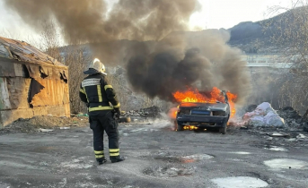 «Жаркое» утро выдалось в Мурманске Пожар