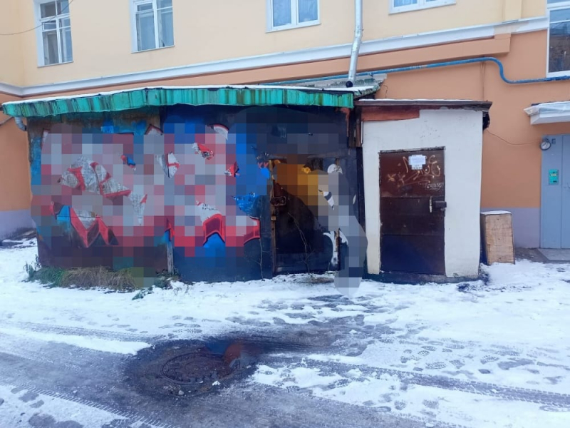 Розыск владельца необычного объекта Будка
