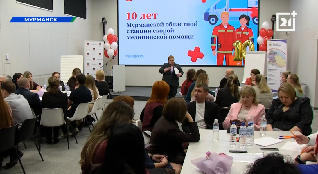 В столице Заполярья чествуют сотрудников скорой помощи Медики