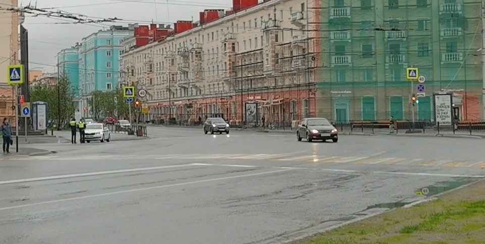 «Опасные пассажиры». Напавшим на таксиста северянам в Мурманске вынесли приговор Мурманск