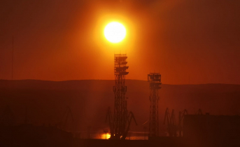 Три мощные вспышки произошли на Солнце Солнце