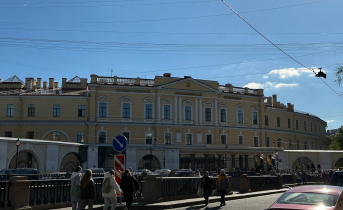 Мужчина устроил стрельбу во время конфликта с подростками Санкт-Петербург
