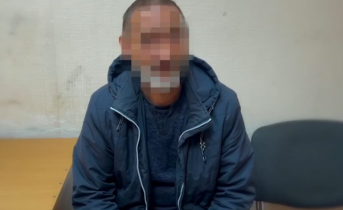 В Мурманске 53-летний мужчина угнал авто люди