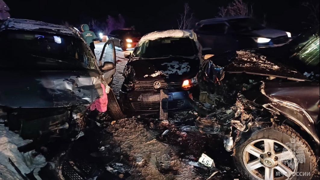 Массовое ДТП с пострадавшими произошло в Заполярье ДТП