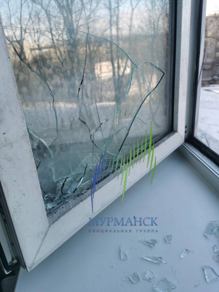 Разбитое окно